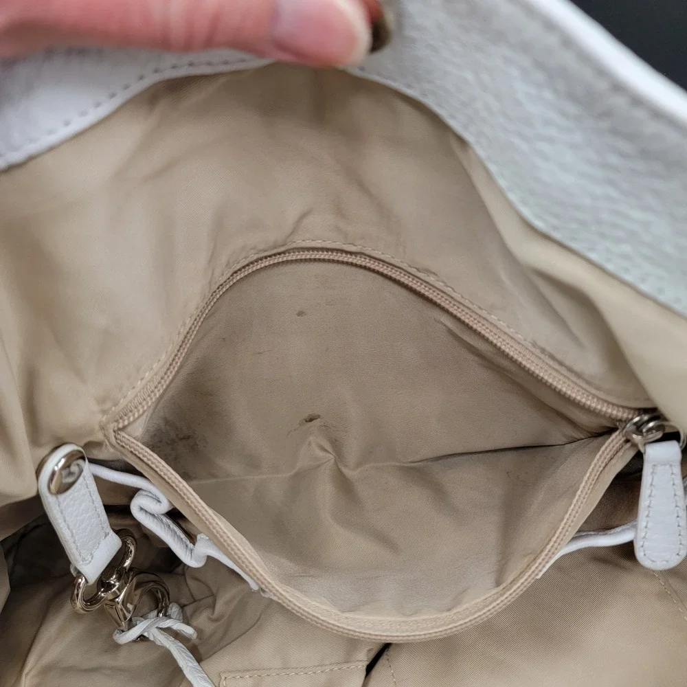 Donald J Pliner Large White Pebble Leather Slouch Hobo Shoulder Bag Lined